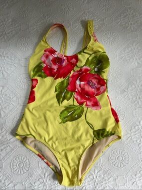 DIVA By RACHEL PAPPO Swimsuit size 12 Roses One-Piece Yellow Swim Bathing Suit